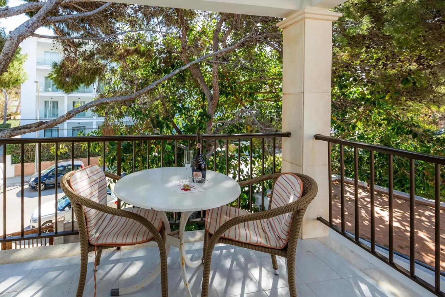 Apartamentos Mhm Cala Ratjada  Exterior photo